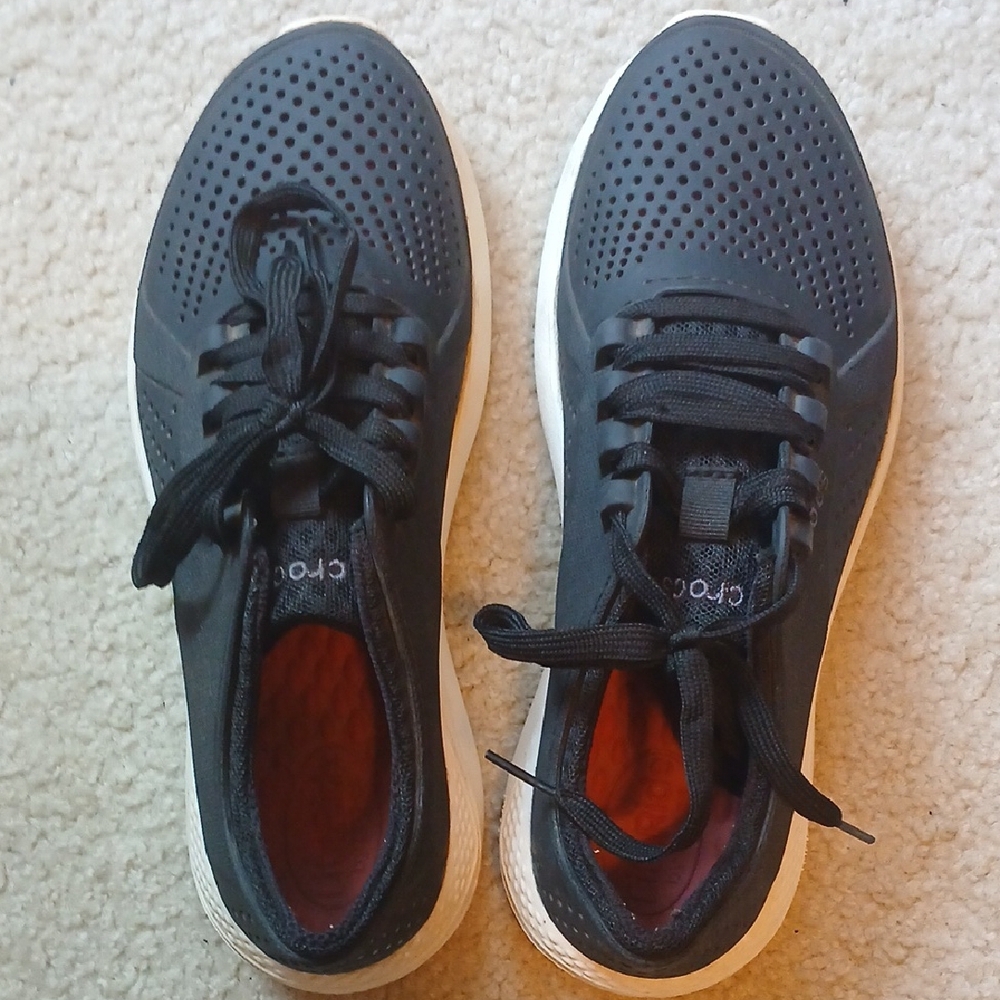 CROCS Literide Pacers - Black & White - Picture 7 of 8
